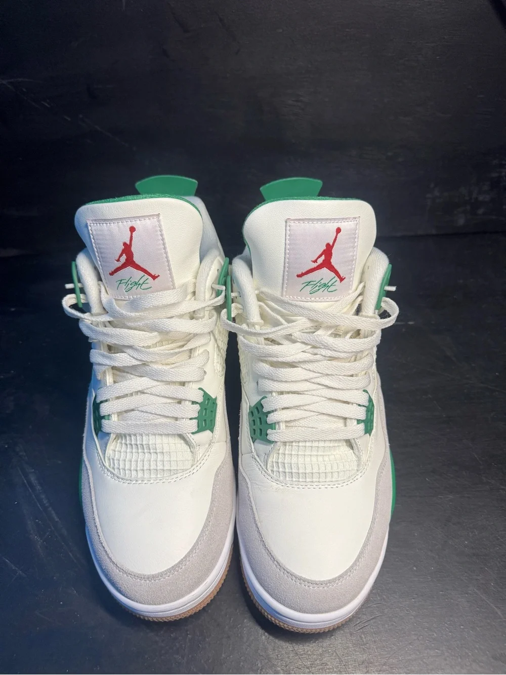 Jordan 4 pine green White and Green Retro Style Basketball Sneakers
